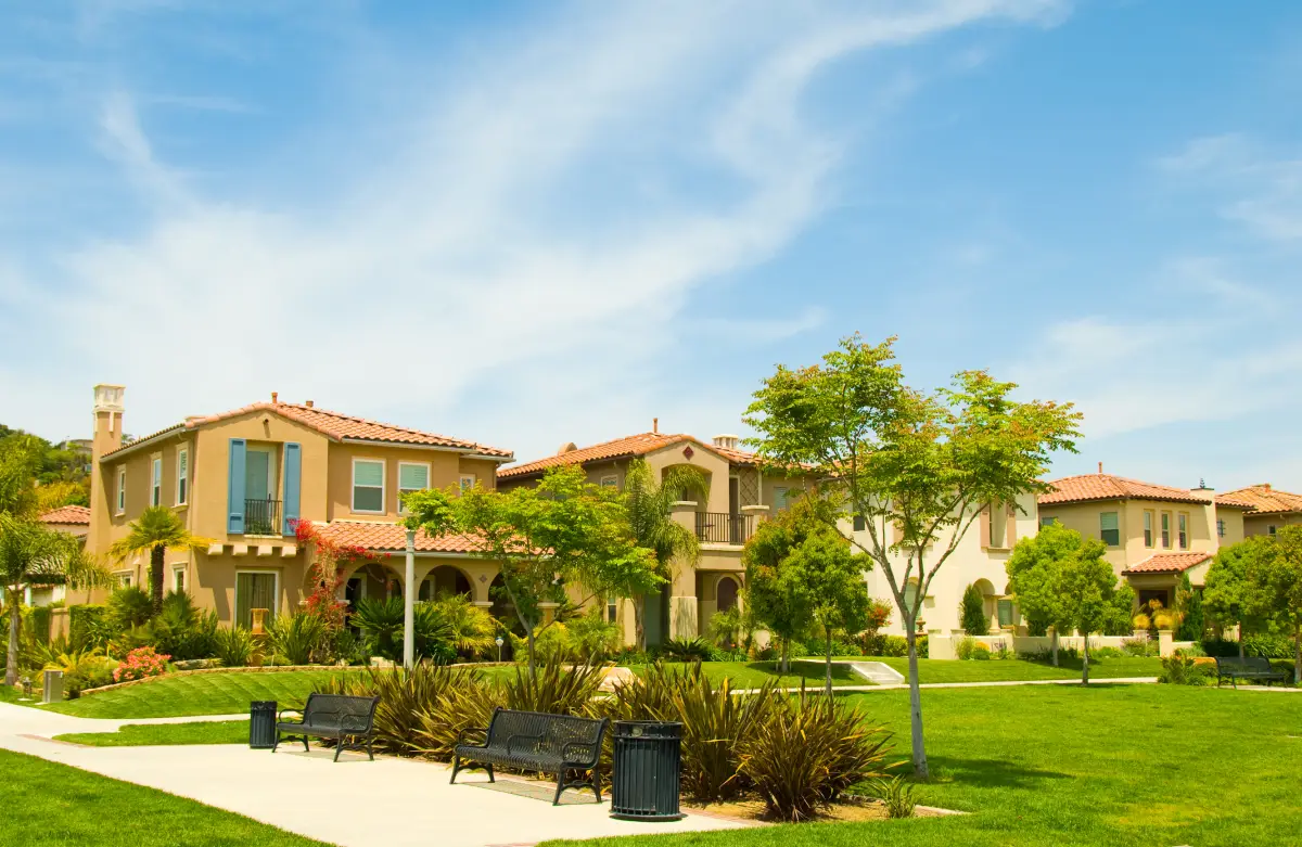 Making Guests Feel at Home: Choosing the Right Welcome Guide for Your Greensboro Vacation Rental